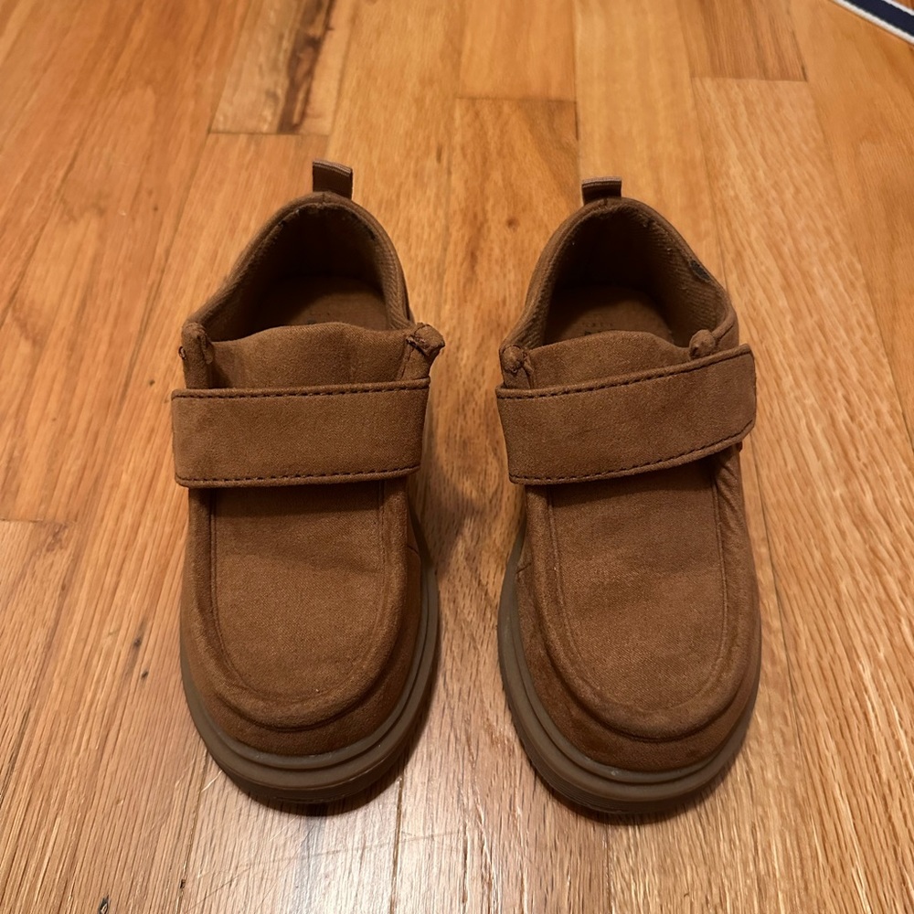Toddler Boy Gap Shoes Size 9 Toddler